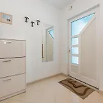 Luxurious In * Kaocine