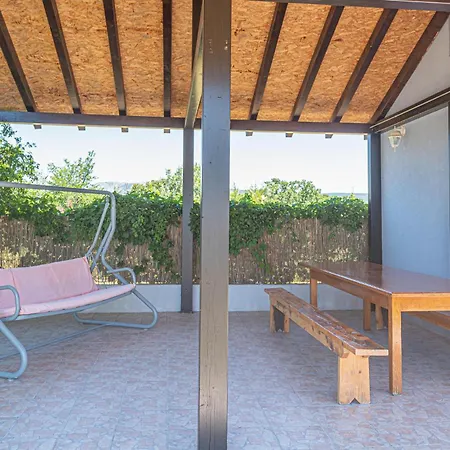 Beautiful In With Kitchen *