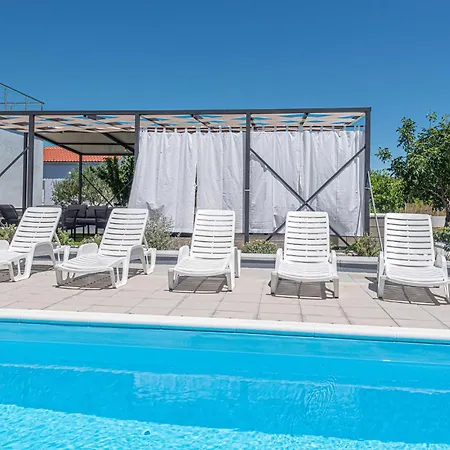 Feriehus Beautiful In With Kitchen *