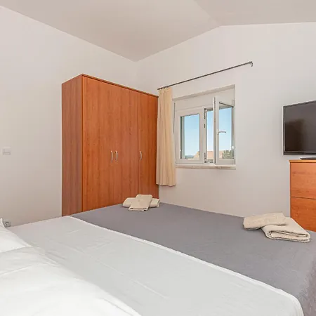 Beautiful In With Kitchen Feriehus Kaocine